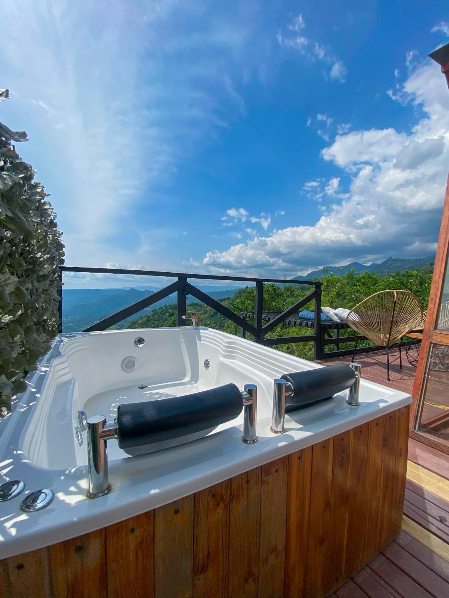 Campsite Naturalmente Glamping *