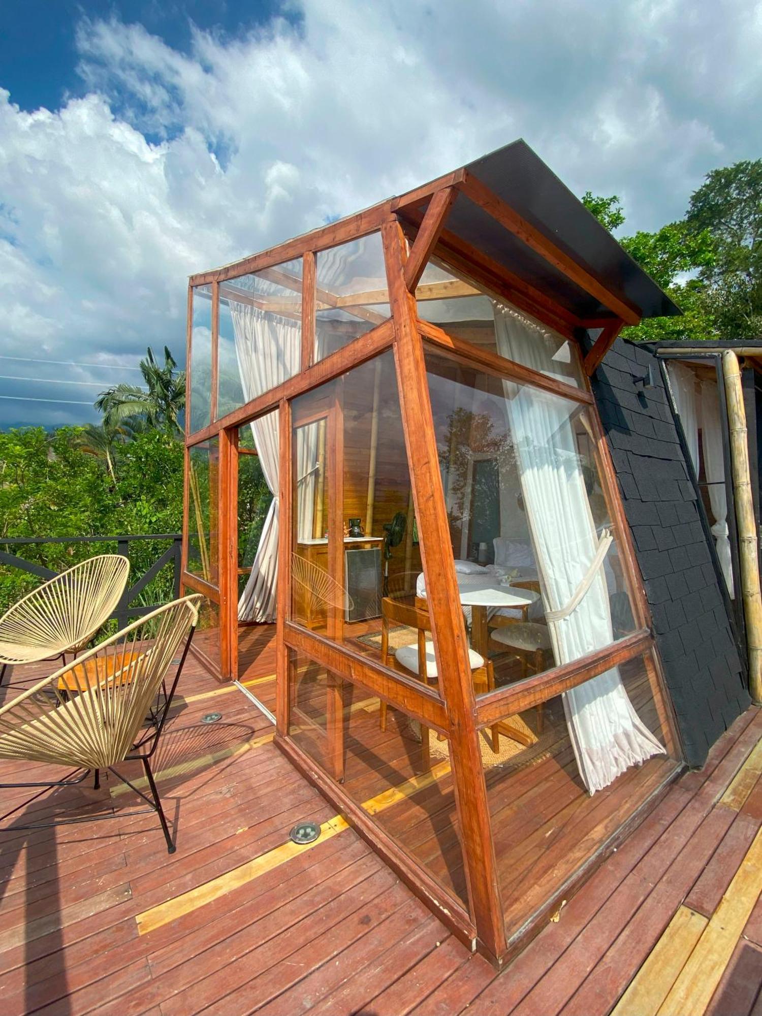 Naturalmente Glamping Campsite *