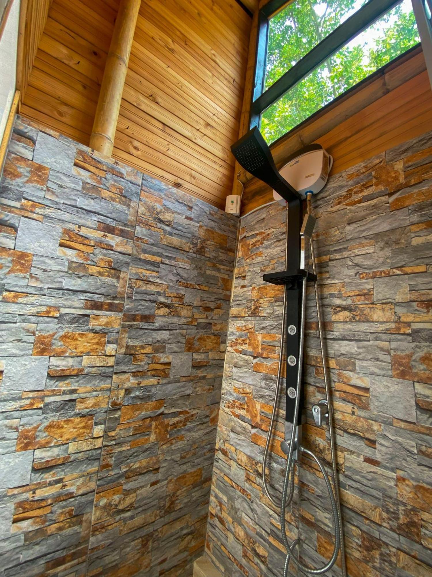 Naturalmente Glamping Campsite